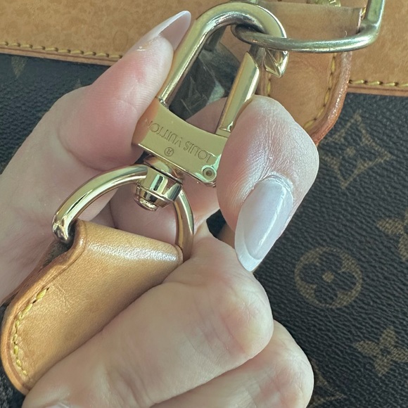 LOUIS VUITTON ALIZÉ monogram weekender in excellent condition. Travel in luxury! - Picture 3 of 7